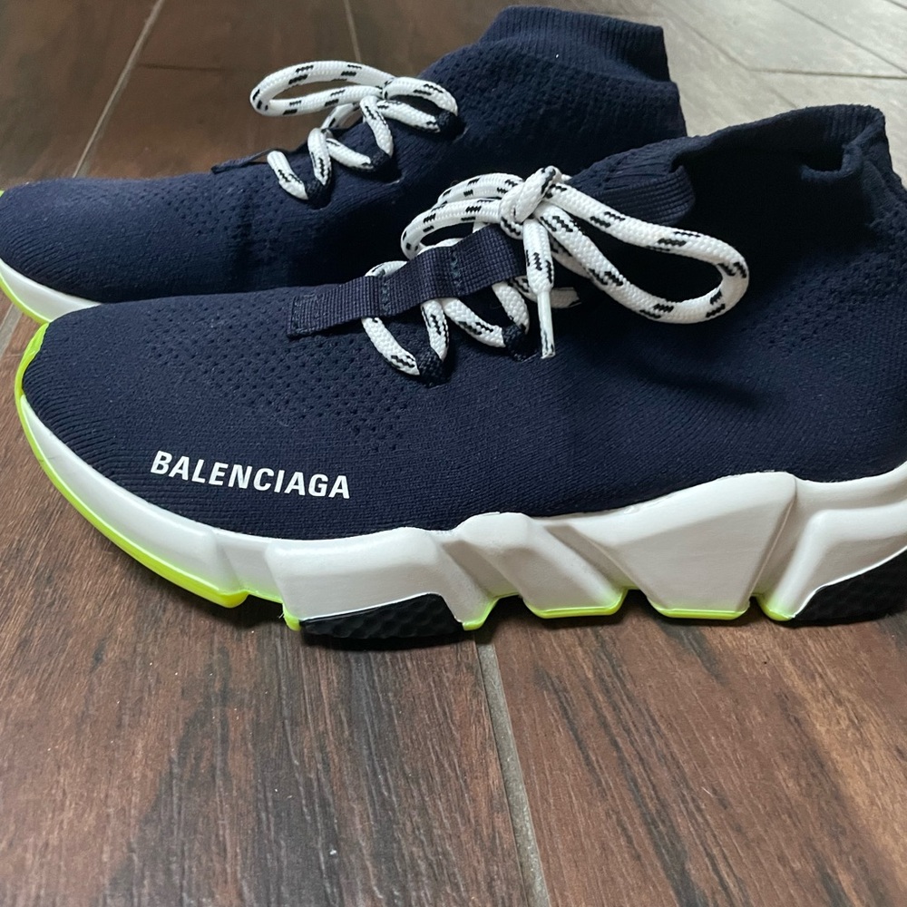 Women’s Balenciaga speed lace up